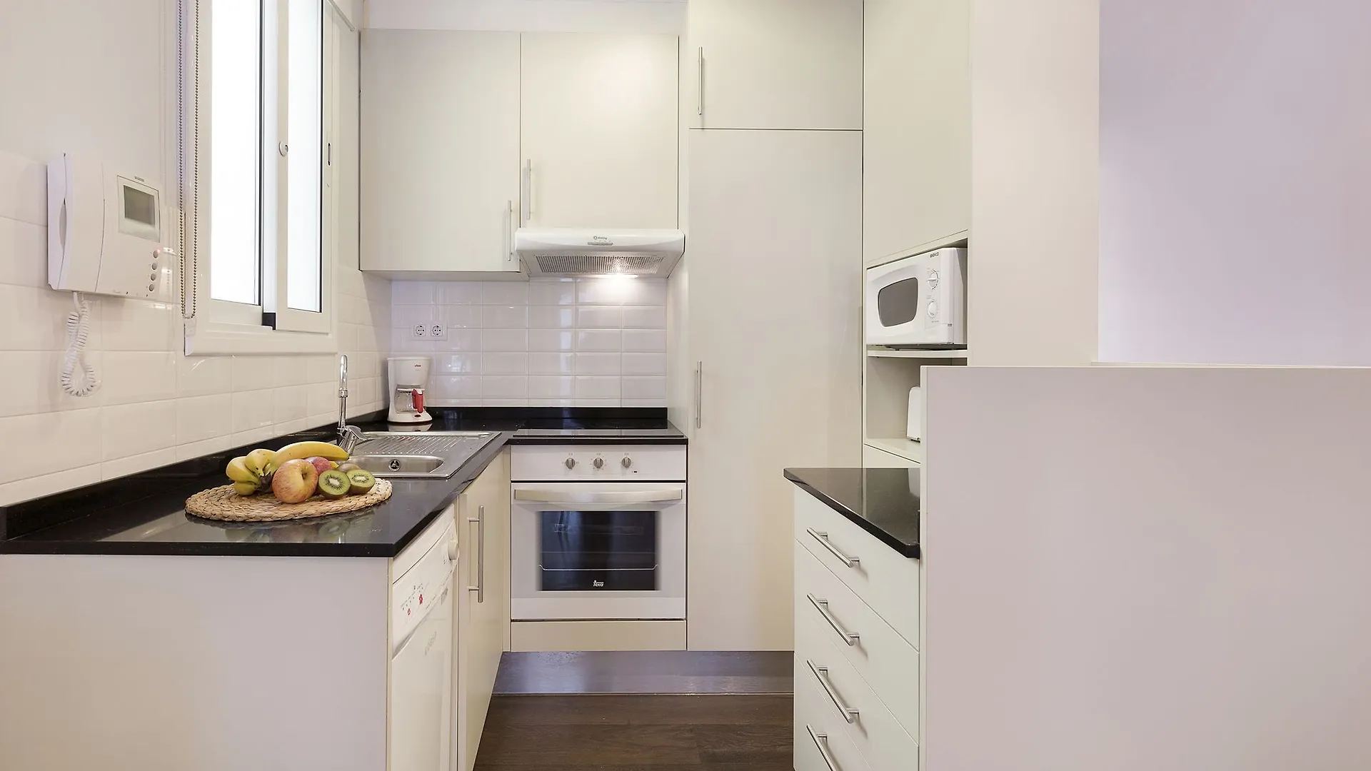 Apartamentos Nextdoor Barcelona Spain